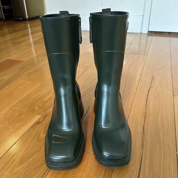Chloe Betty PVC Lug Sole Rain Boots - Picture 4 of 7